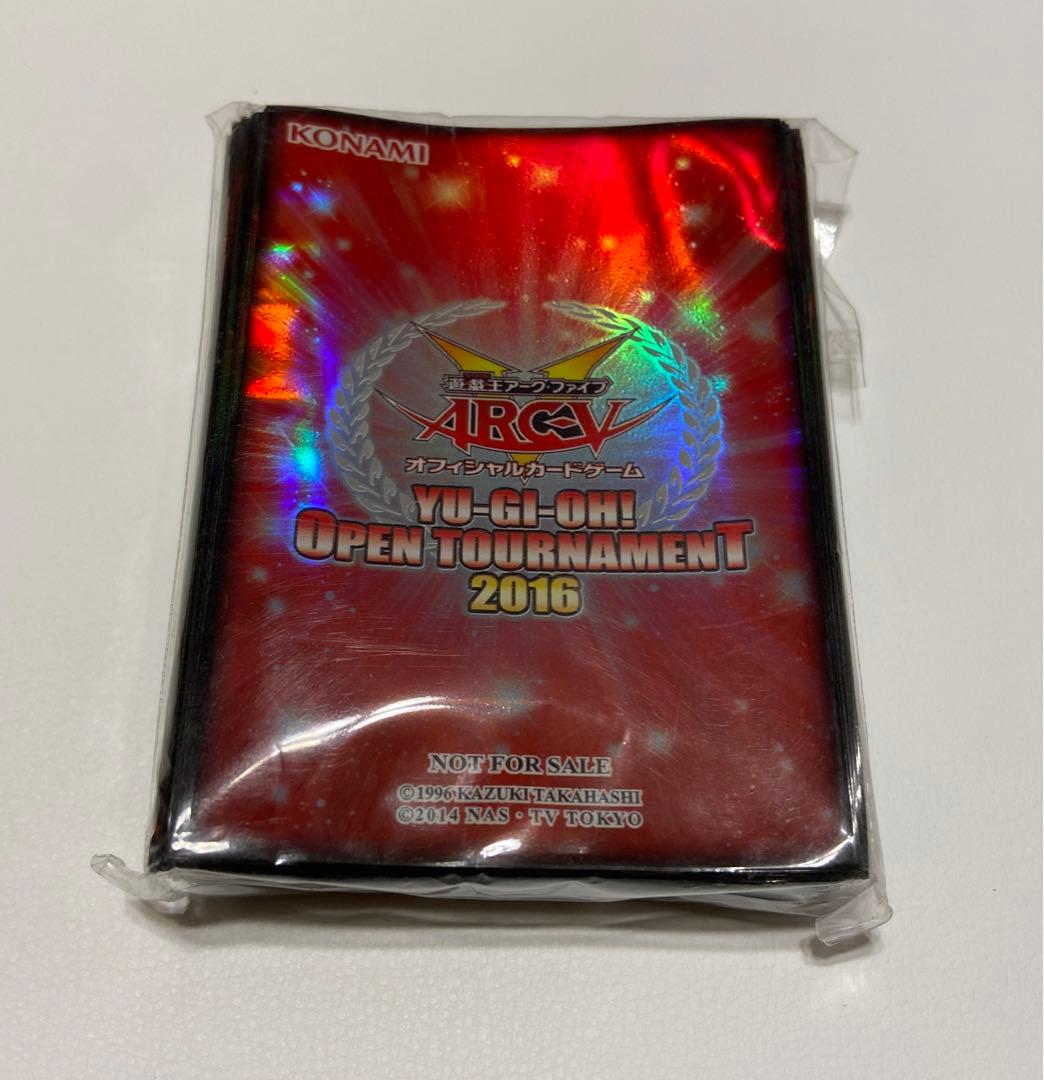 遊戯王　スリーブ　未開封　OPENTONAMENT2016 70枚【未使用】 遊戯王スリーブ 70枚入り 未開封 - メルカリ
