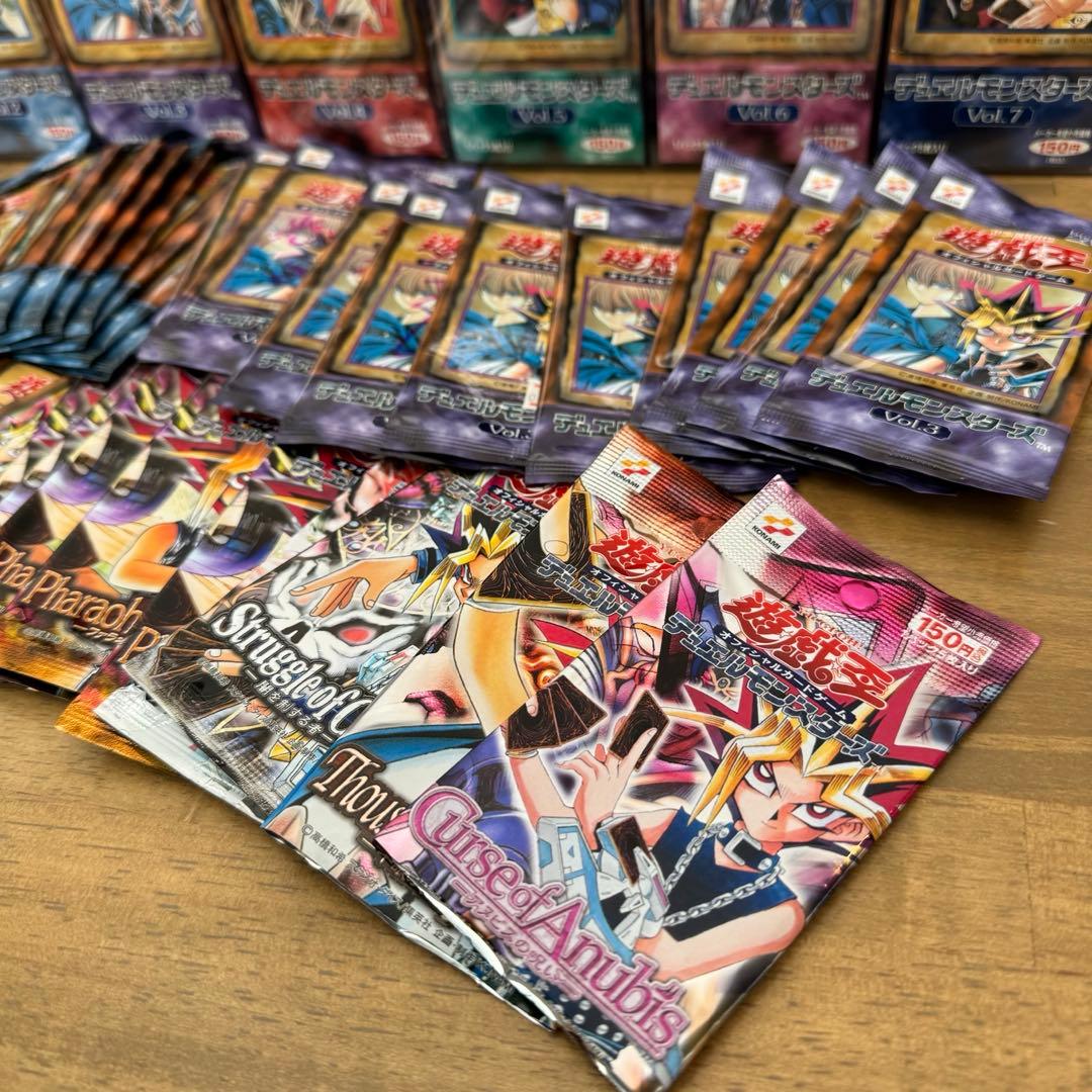 遊戯王 初期 空パック 訳ありまとめ売り - メルカリ