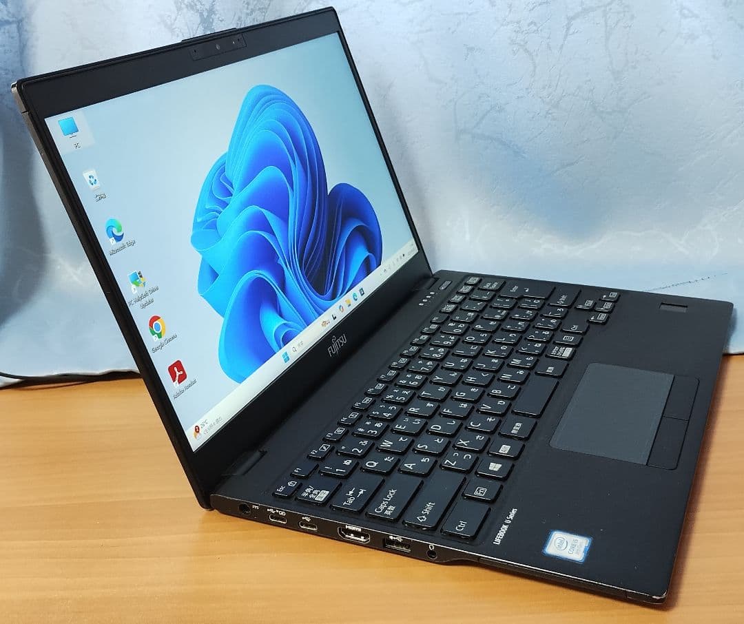 理由有 RAM8G 8世代 Corei5 LIFEBOOK U939/A - メルカリ