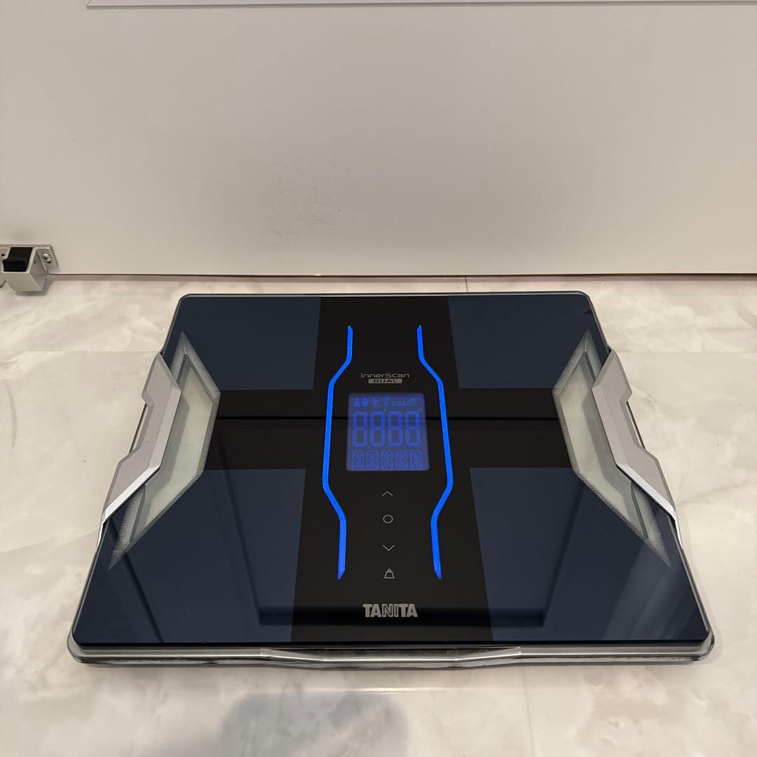 TANITA InnerScan 体重計 ブラック RD903 - メルカリ