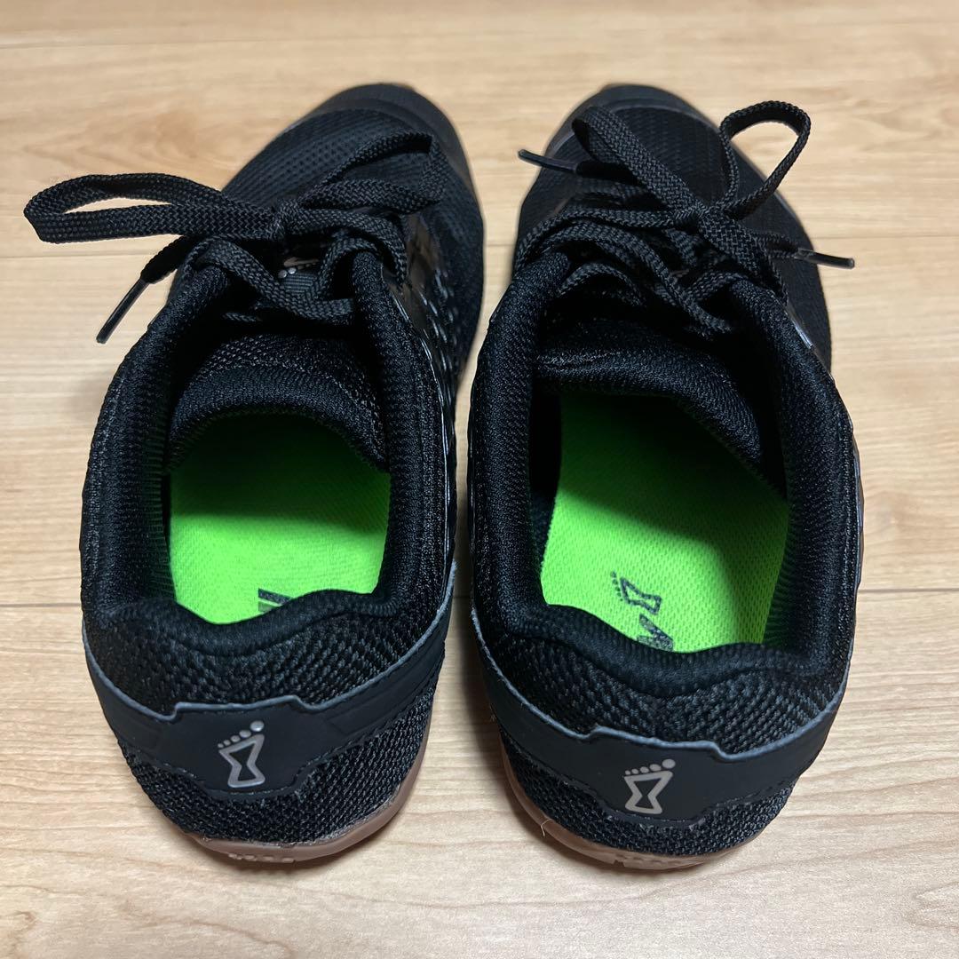 inov-8 ブラック トレーニングシューズ 26.5cm