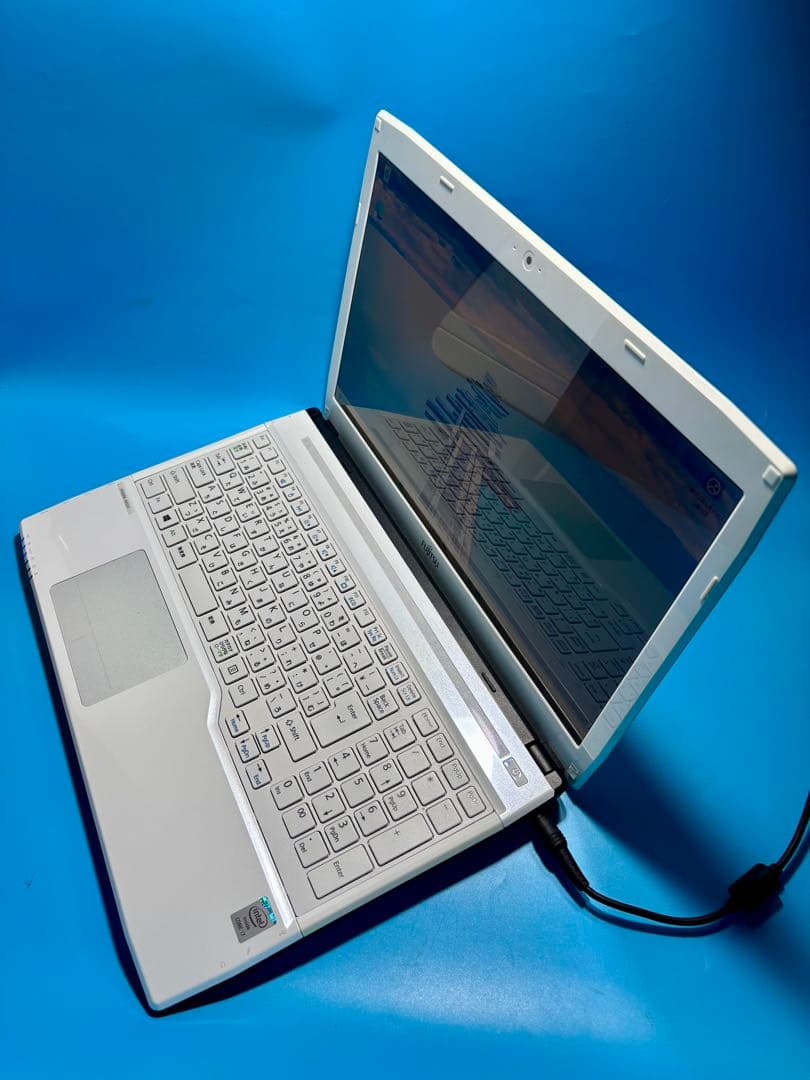 富士通 LIFEBOOK AH53/S i7 4712MQ SSD1TB - メルカリ