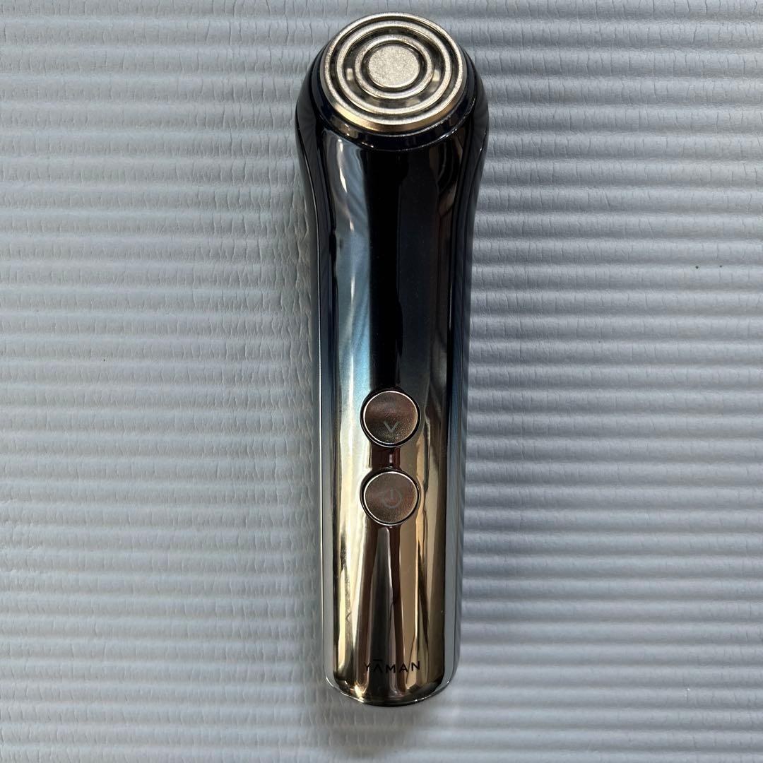 YAMAN Flawless Beauty 美顔器 美顔器でキュッキュッ」 9月9日「おうちで美顔器の日」制定 | ヤーマン