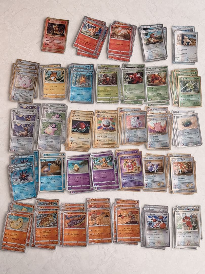 ポケカ ポケモンカードclassic ポケモン33種類 合計198枚 ポケカ ポケモンカードclassic ポケモン33種類 合計198枚