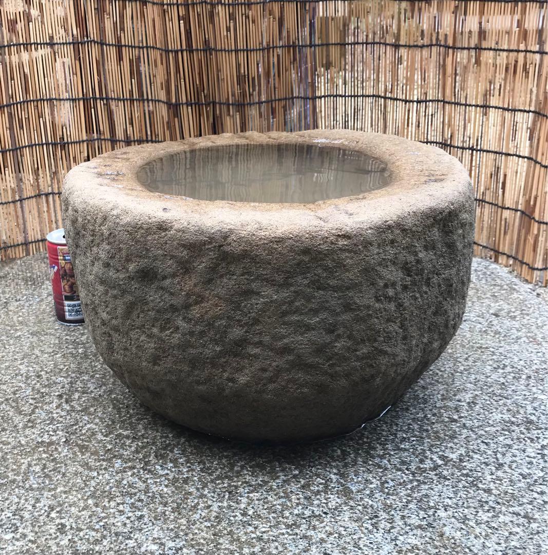 天然自然石・水鉢・縁先手水鉢・蹲】庭石オブジェ置物箱庭ガーデニング