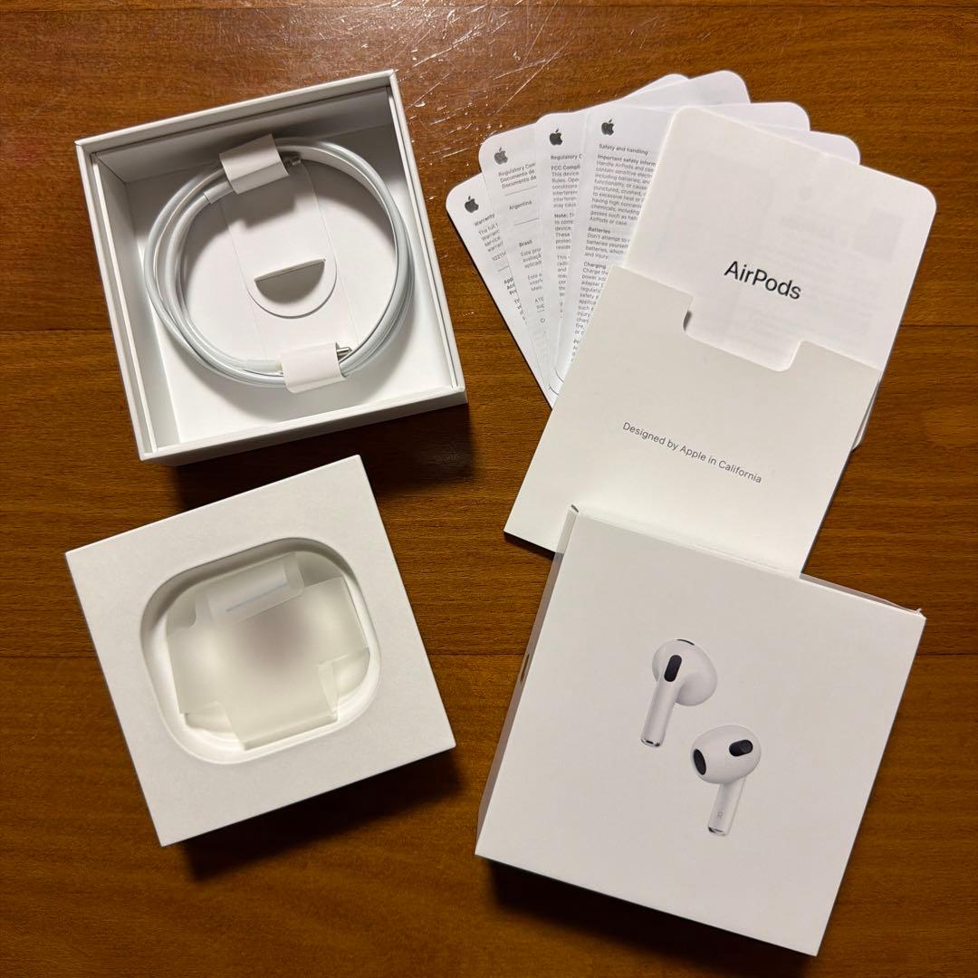 Apple AirPods（第3世代) 空箱 未使用ライトニングケーブル付 - メルカリ