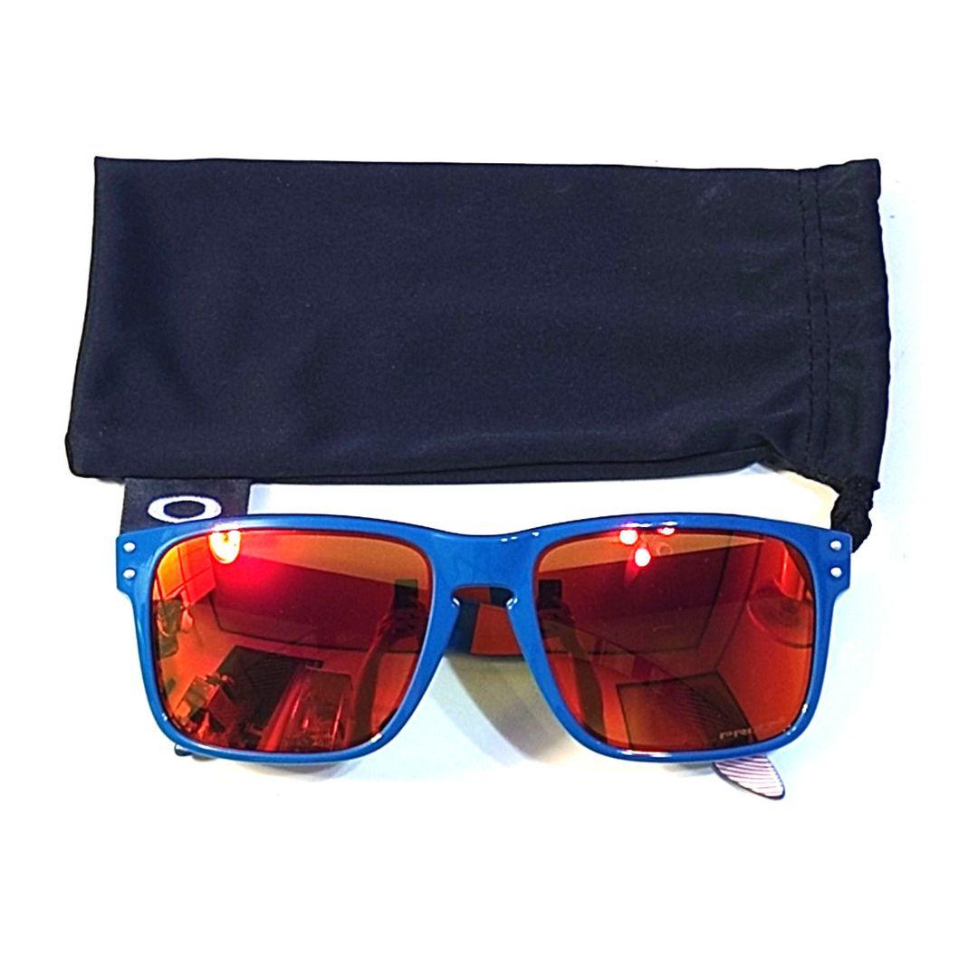 Oakley Holbrook サングラス 青/赤 ケース付き - メルカリ