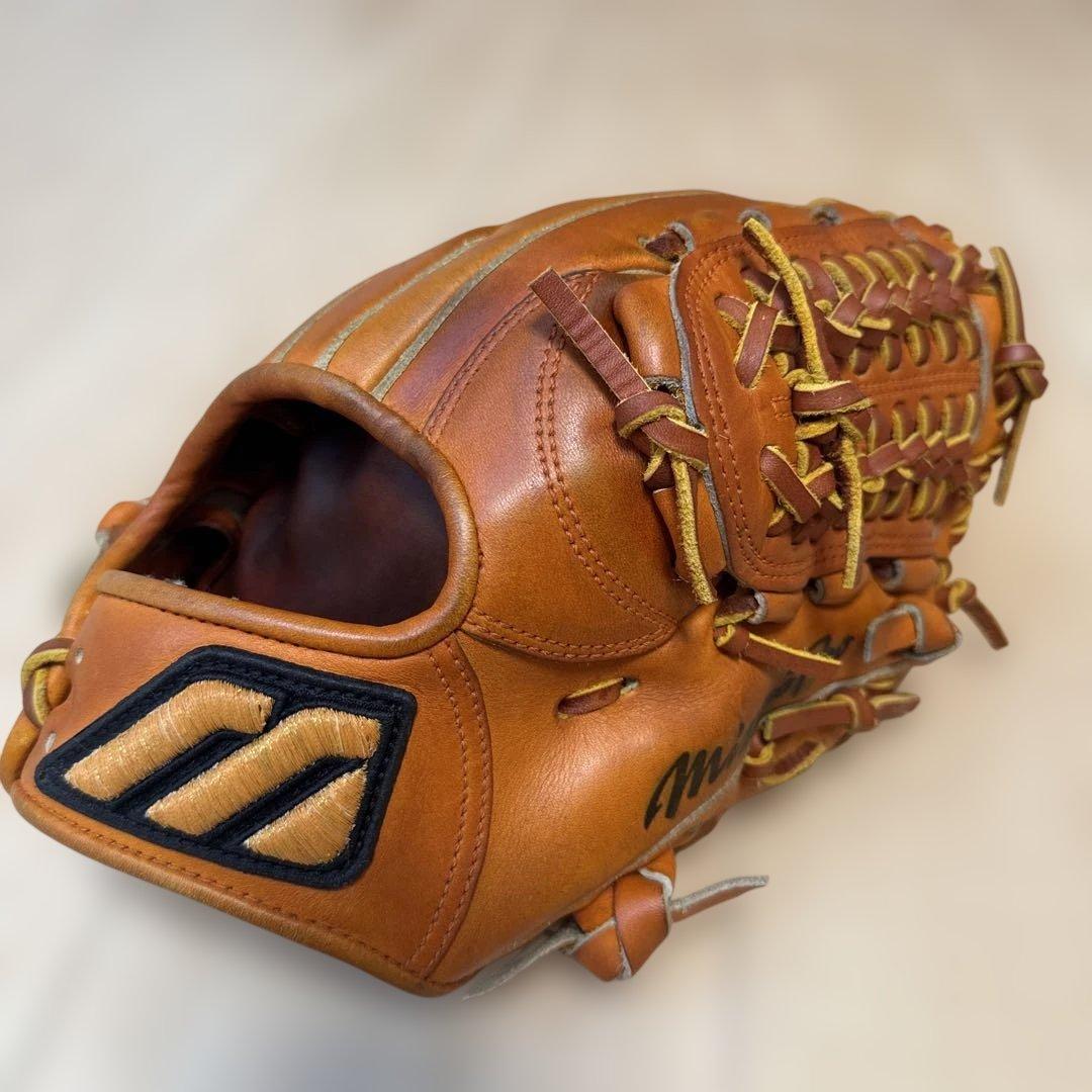 ミズノプロ 4D ビッグM 内野手 右投げ用 【紐・グリス交換済