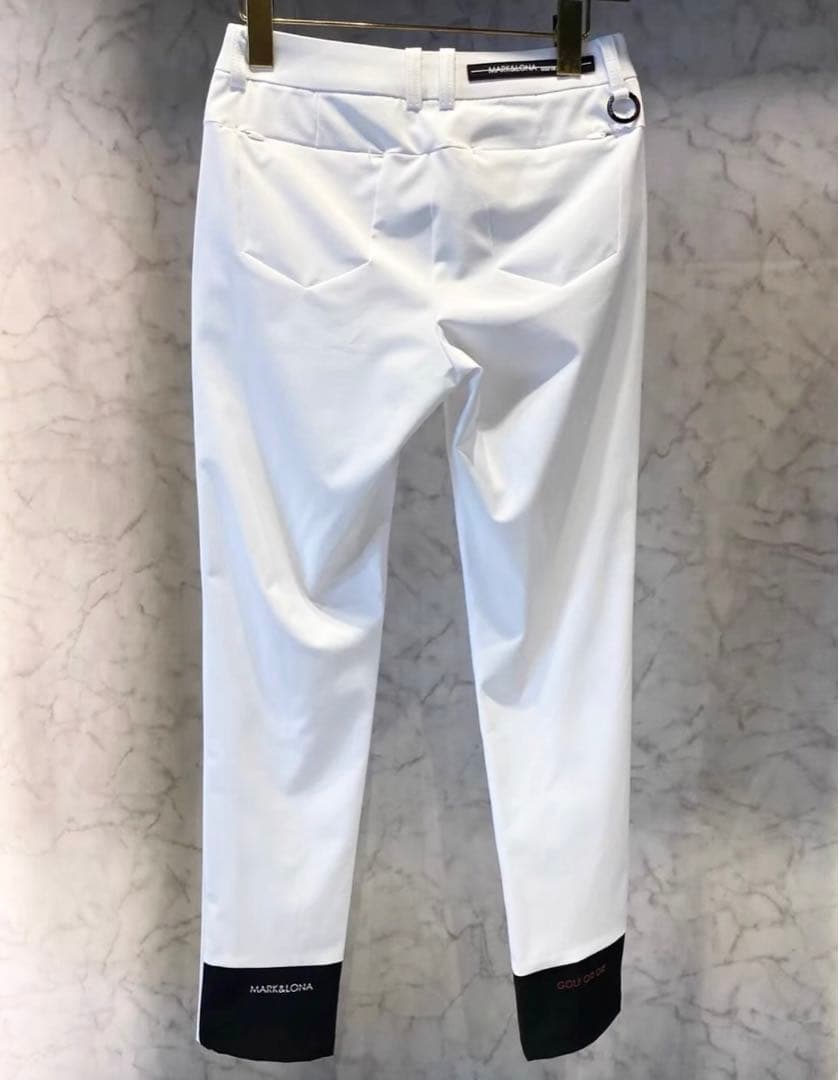 新品未使用 MARK&LONA マークアンドロナ レディース パンツ Mサイズ