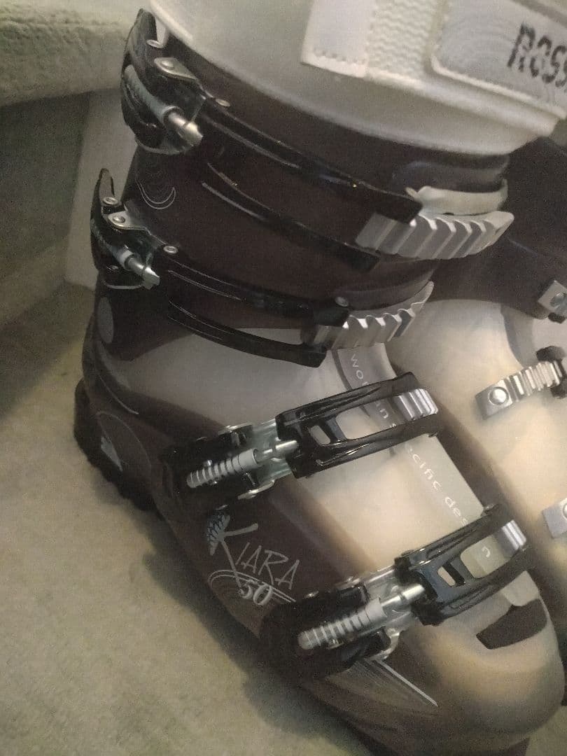 【状態良好☆】24.5cm　ROSSIGNOLスキーブーツ♪　送料無料！