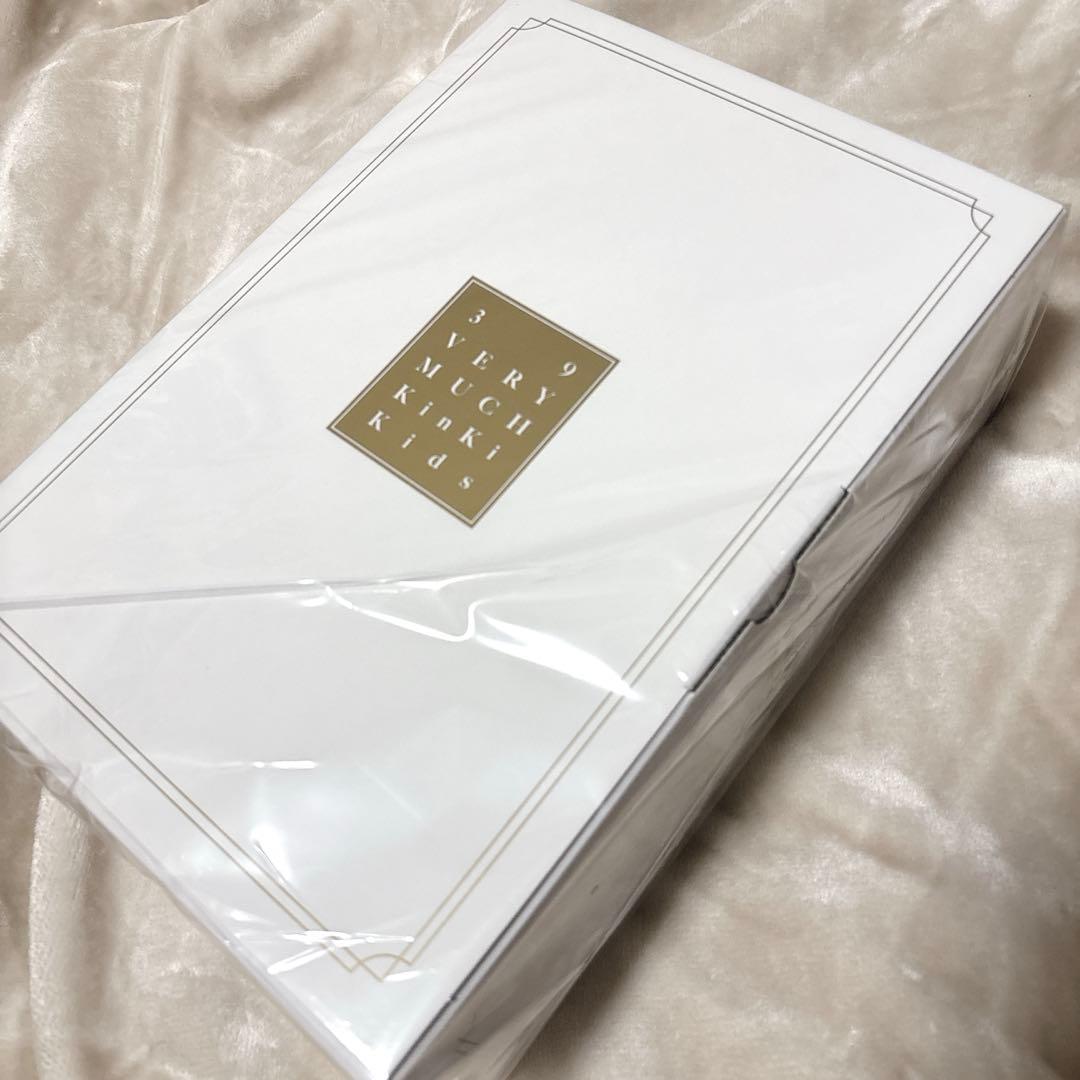 KinKi Kids 39 Very much Blu-ray盤 - メルカリ