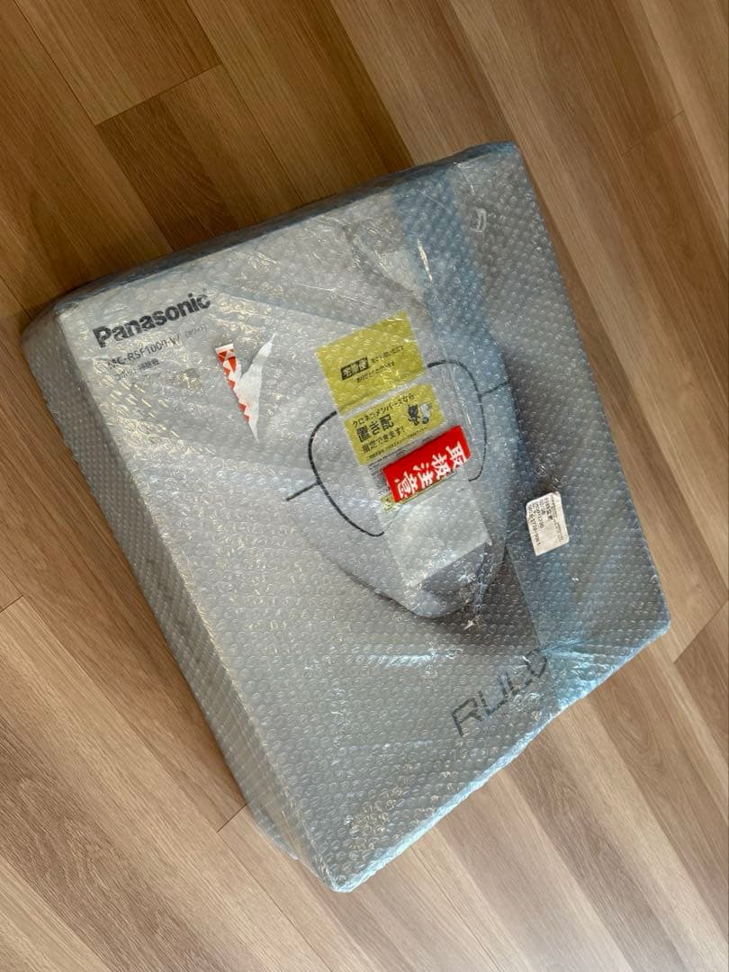 延長保証期間内】パナソニック ルーロ MC-RSF1000-W ロボット掃除機