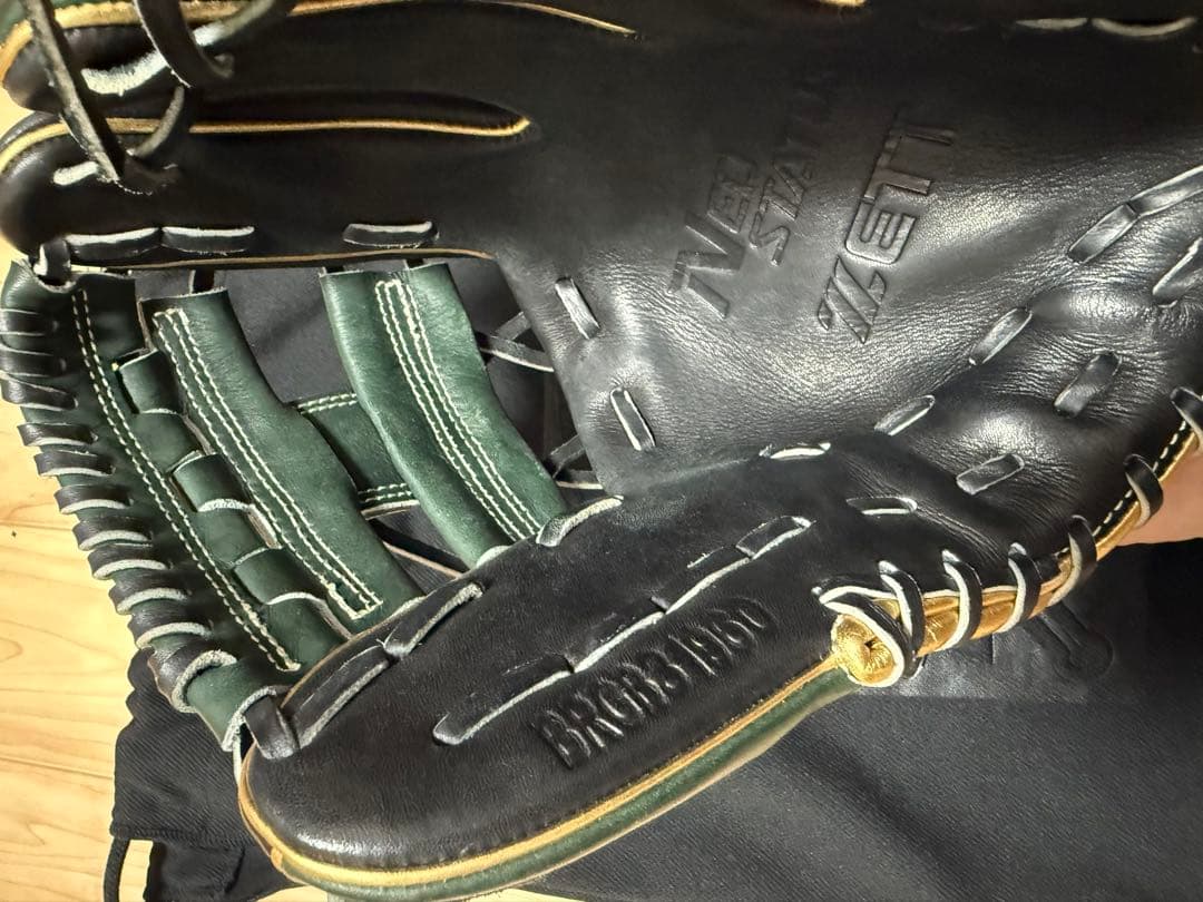 ZETT NEO STATUS 軟式グローブ ブラック/グリーン - メルカリ