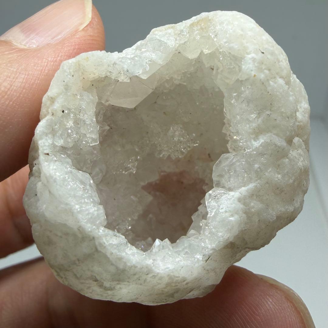 ◯005モロッコ水晶ジオード晶洞◯ - メルカリ