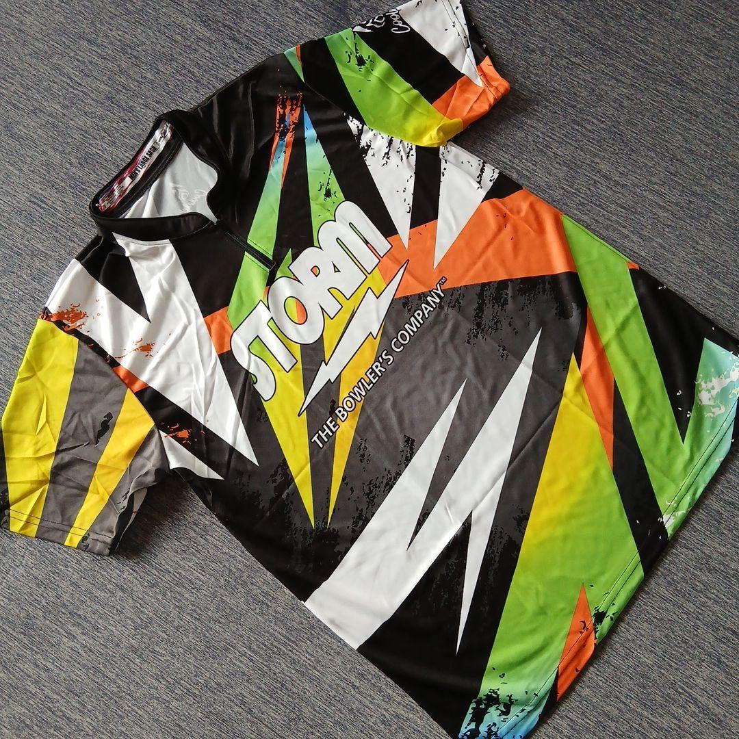 ✨新品✨ボウリングウェア　日本サイズXL　STORMグリーン　大きめ J）日本未発売 新品 ストーム ロゴ ボウリングウェア【XXLサイズ