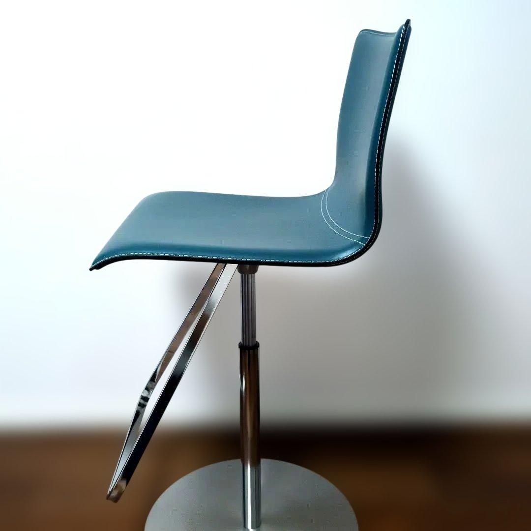 カッテラン • イタリア TOTO sgabello カウンターチェア/スツール Toto | チェア・スツール | Products | cattelan italia