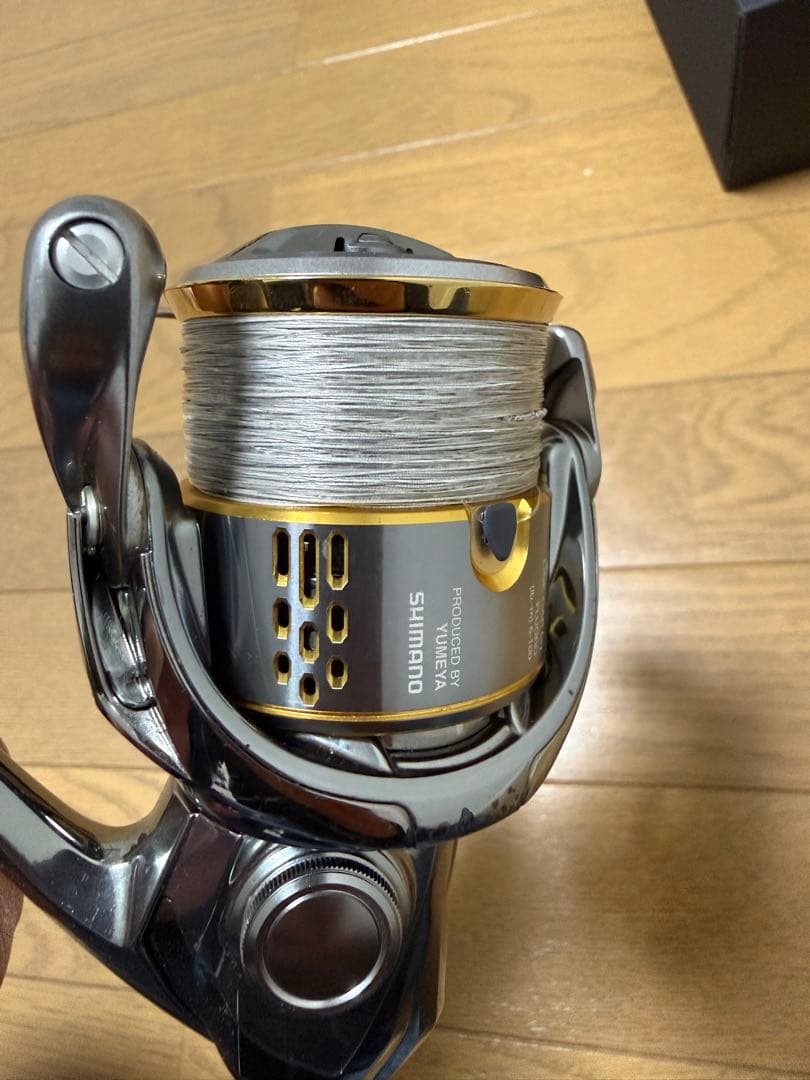 18ステラ 2500SHG スピニングリール 替えスプール付 - メルカリ