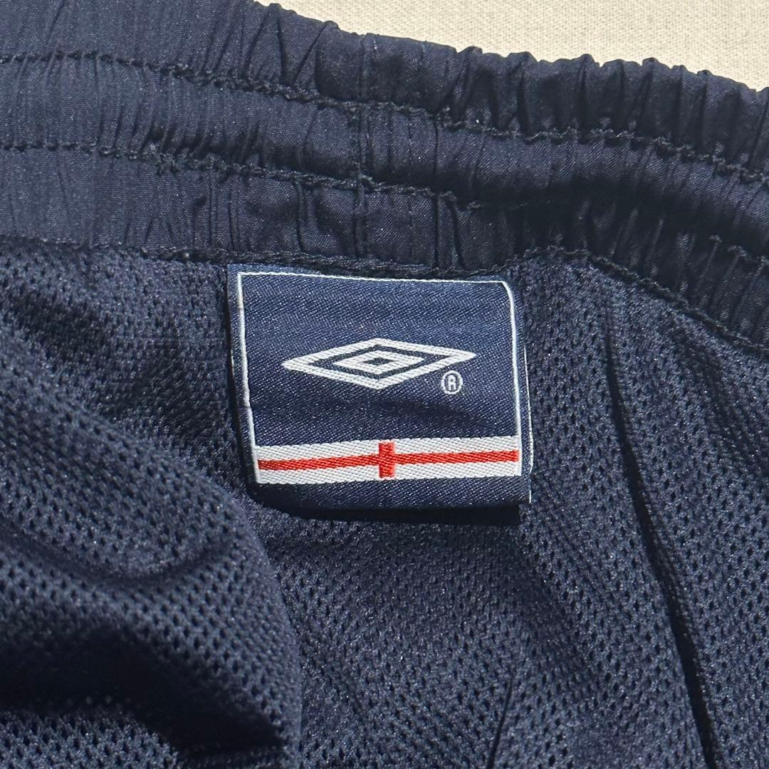 UMBRO イングランド代表 ナイロンパンツ ネイビー パラシュート レッド