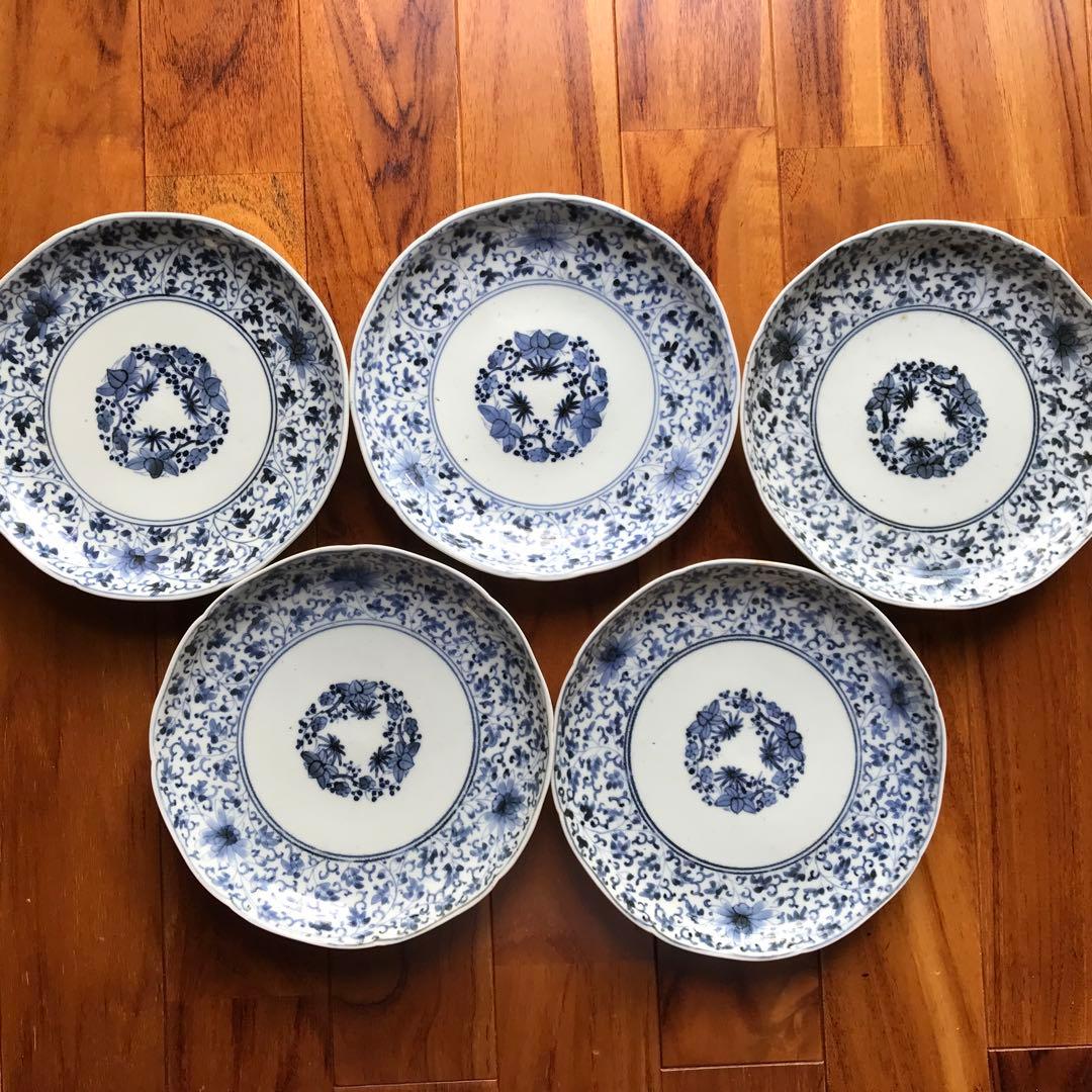 古伊万里染付花唐草文　青い花模様の皿7寸　5枚セット 七寸 古伊万里 染付 花唐草文 中皿 | (有)新原美術