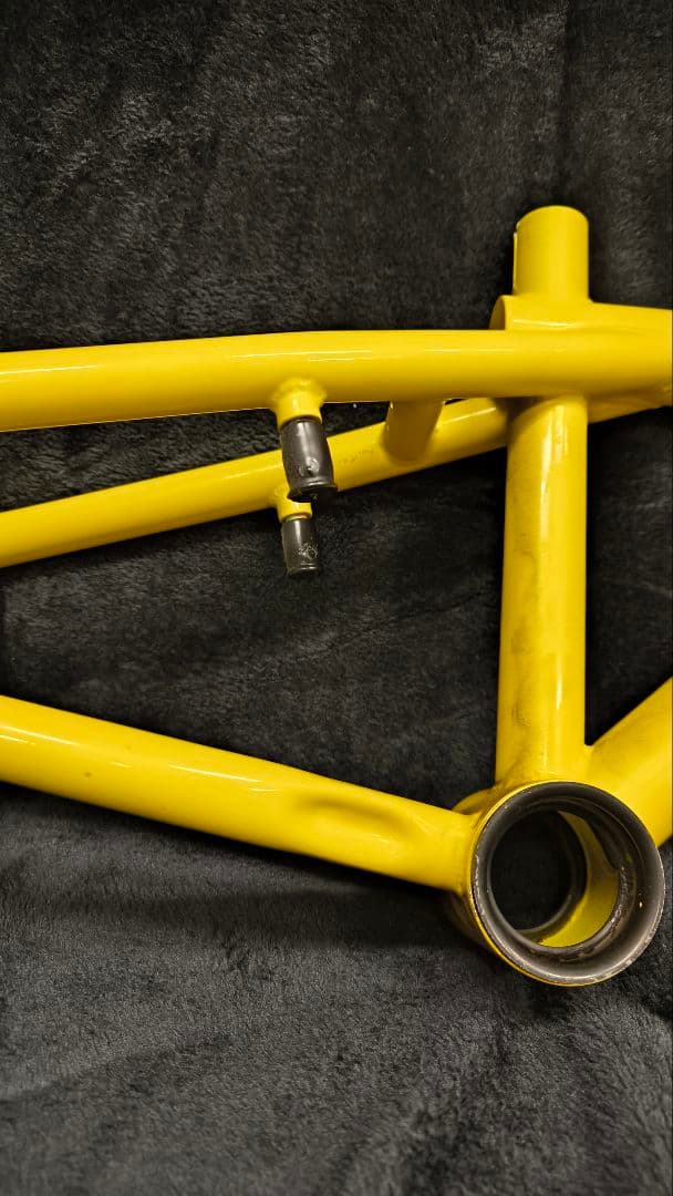 ARES ASHURA BMXフレーム 早期売却希望の為、値下げ！ - メルカリ