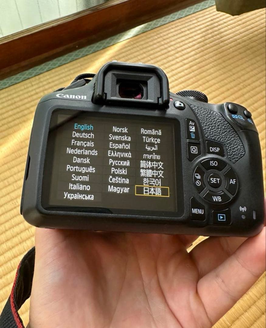 Canon EOS Kiss X90 (2000D) 本体＋レンズ本22言語