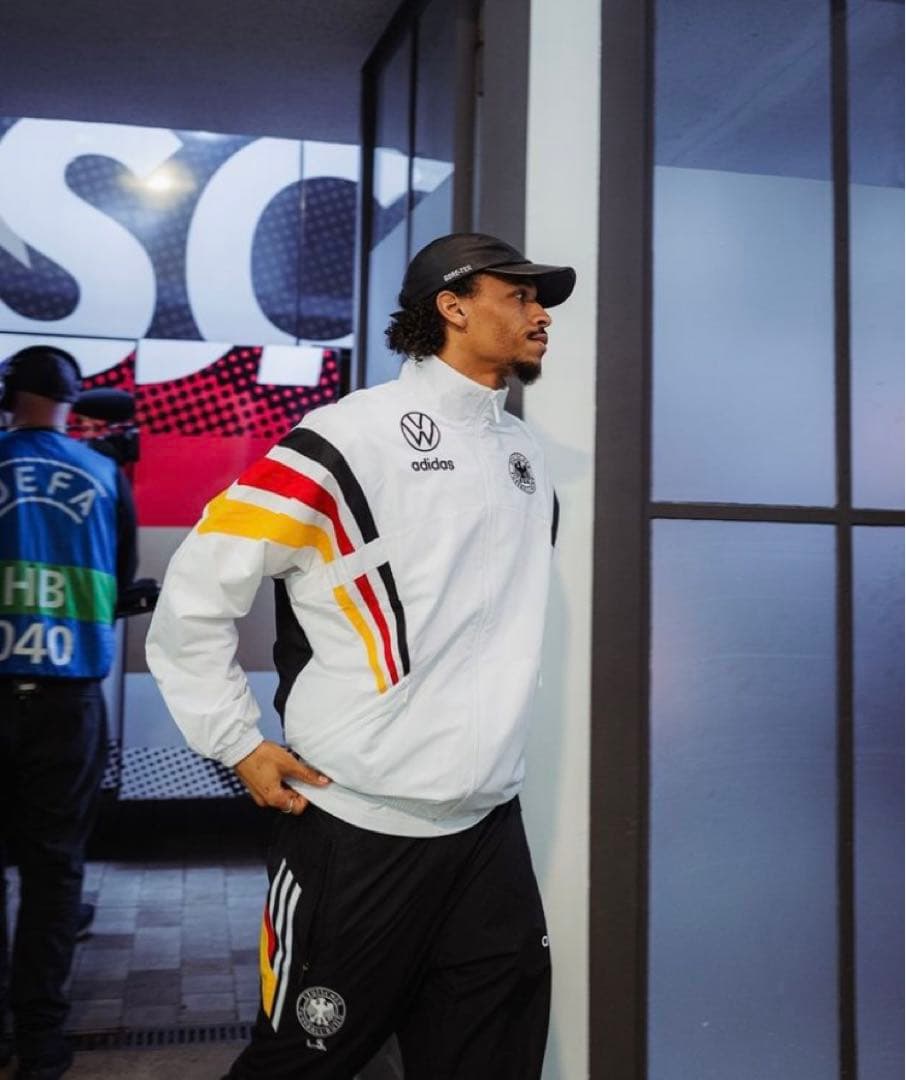 期間限定】サッカー ドイツ代表 1996 ウーブントラックジャケット