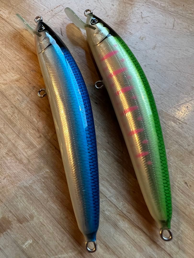 p*a様 サクラマスルアー 魚じゃらし工房 saburou906FLC 2個セッ - メルカリ