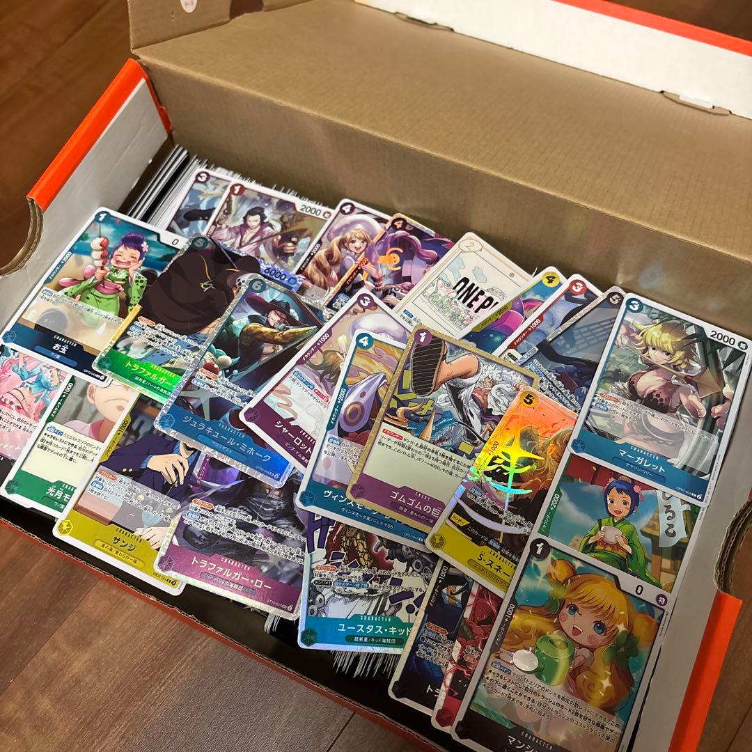 ワンピースカードゲーム まとめ売り 光り物のみ 1000枚 - メルカリ