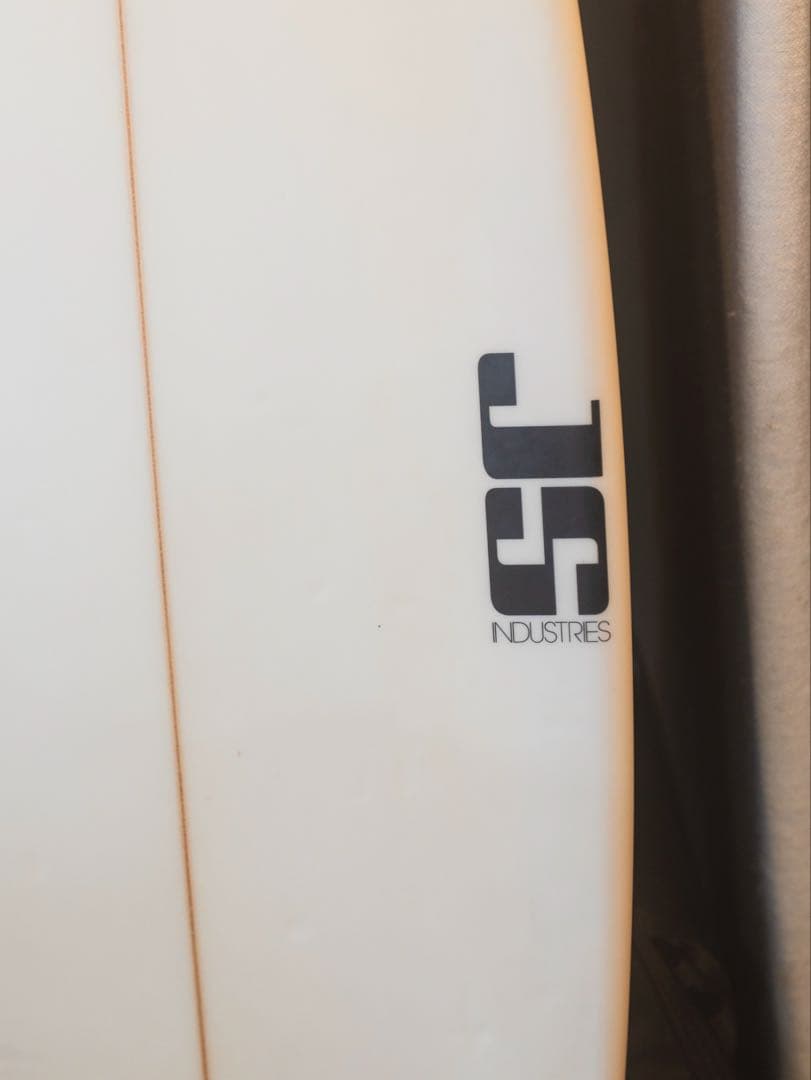 JS モンスターボックス　5,9 27.1L ショートサーフボード