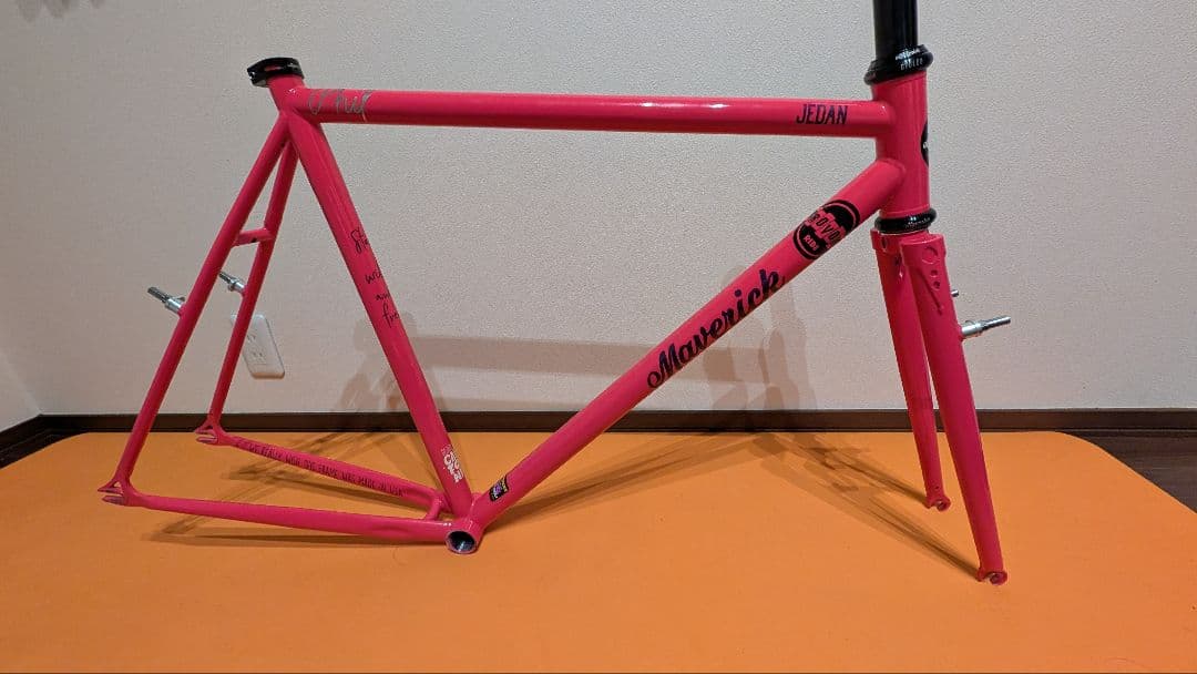 MAVERICK CYCLES JEDAN Frame Set Mサイズ ピンク - メルカリ