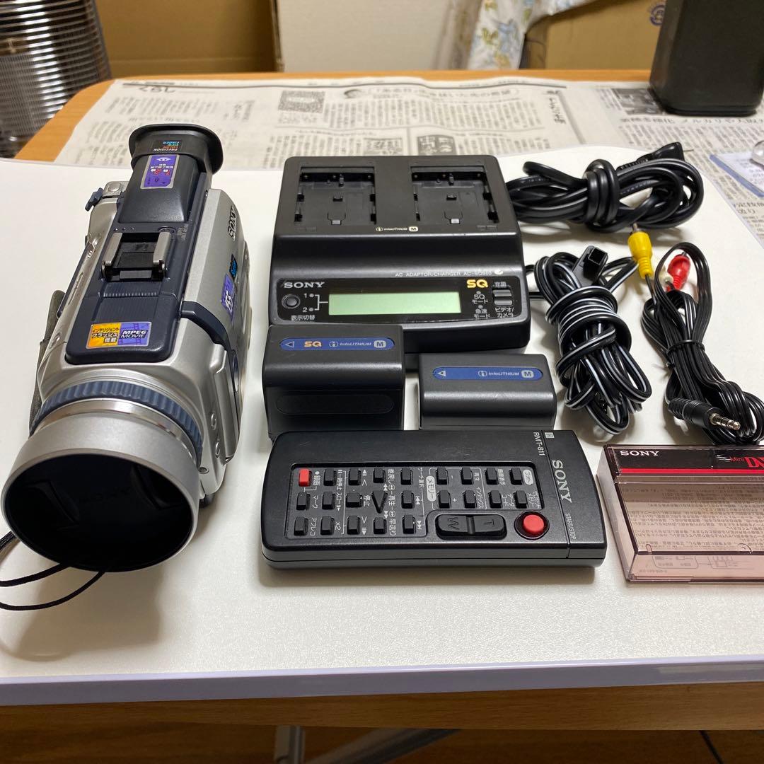 ソニー /デジタルビデオカメラ】ハンディカム【DCR-TRV30】昭和レトロ