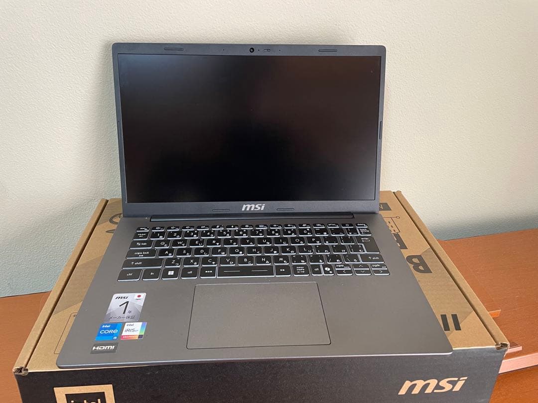 MSI ノートPC スリムデザイン 未使用品 MSI ゲーミングノートPC Thin 15 B13V - GeForce RTX 40