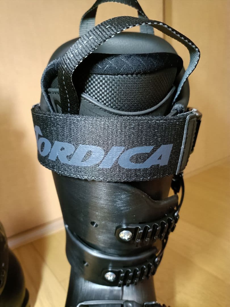 2024-25　ノルディカ　ドーベルマン5−S 26.5cm　１度使用