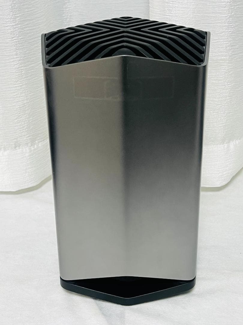 Blackmagic eGPU Pro RX Vega56 上位モデル Mac用 - メルカリ