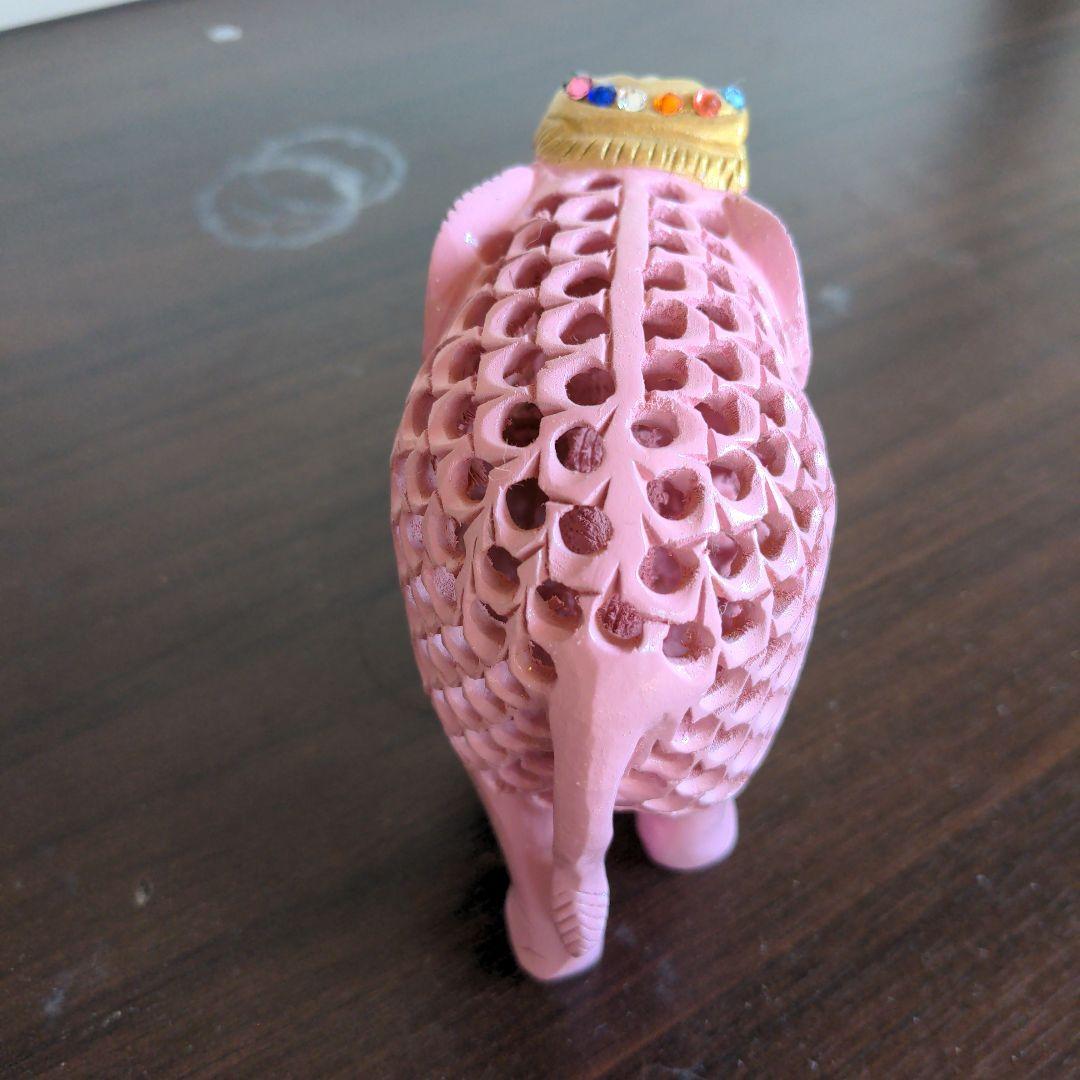 幸せを運ぶピンクのゾウさん 置物 象 ピンク ゾウ 木彫り 幸運 縁起物