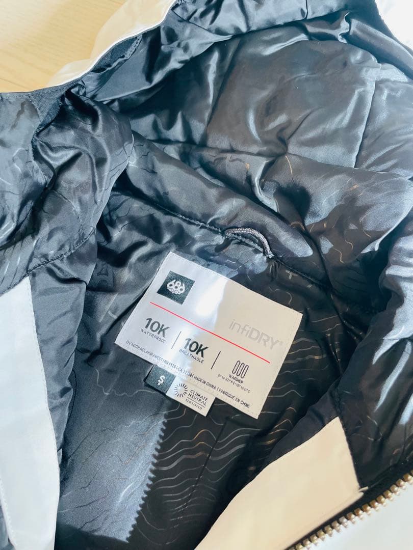 686 AT HENA ジャケットとオーバーオールセット - メルカリ