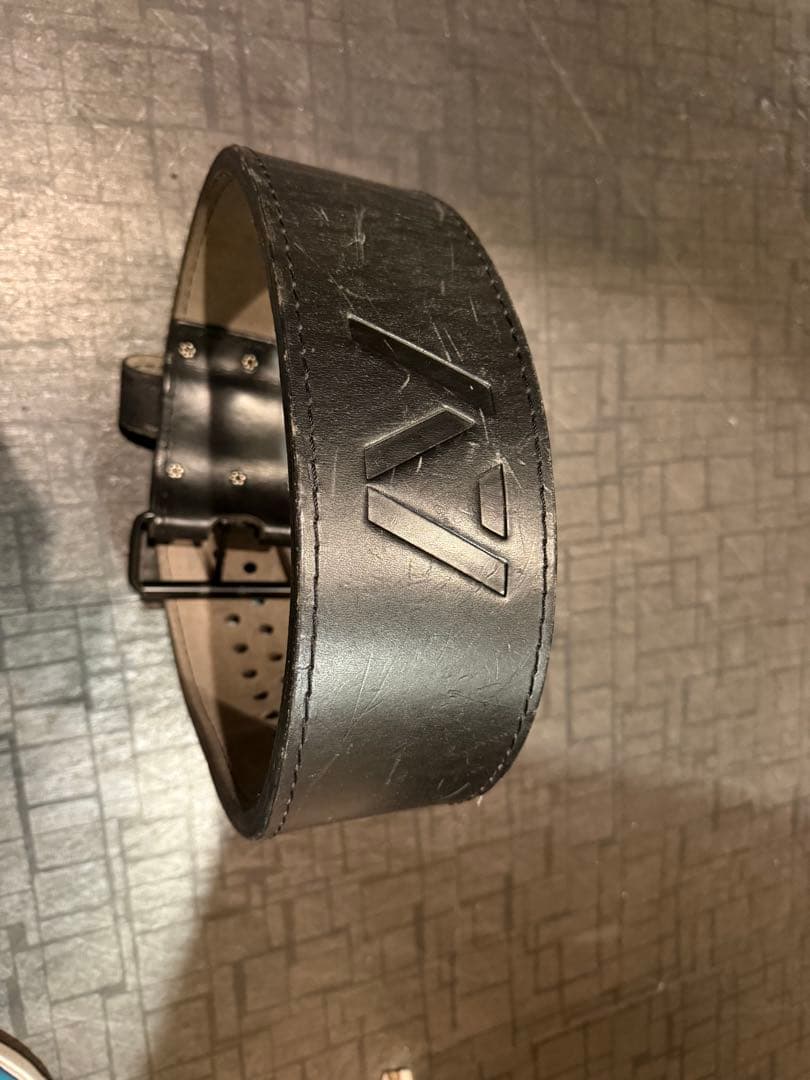 A7 黒いレザーパワーベルト　13ミリ　Sサイズ 13mm Black Lever Belt – Far East Strength