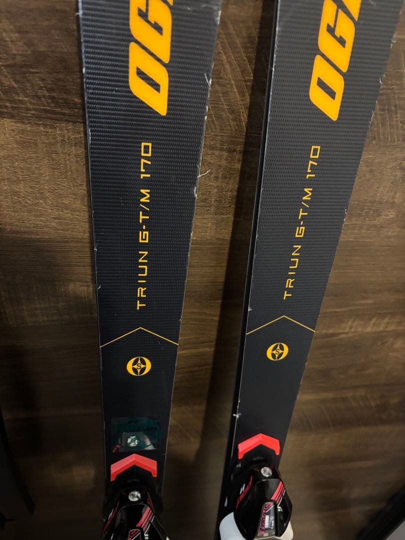オガサカ TRIUN GS 170㎝ スキー板 GT-M オガサカ TRIUN G-T/M 170 GS