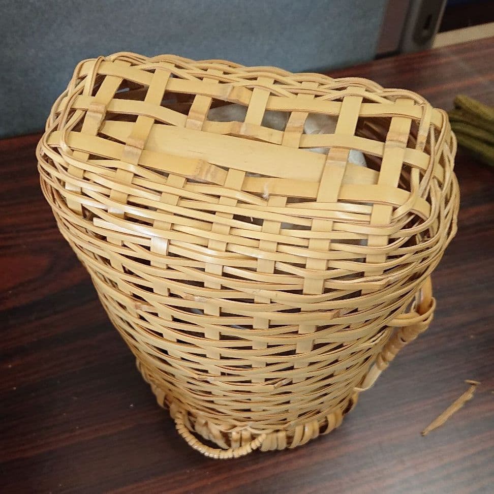 清斉作篭花生け、掛花入れ - メルカリ