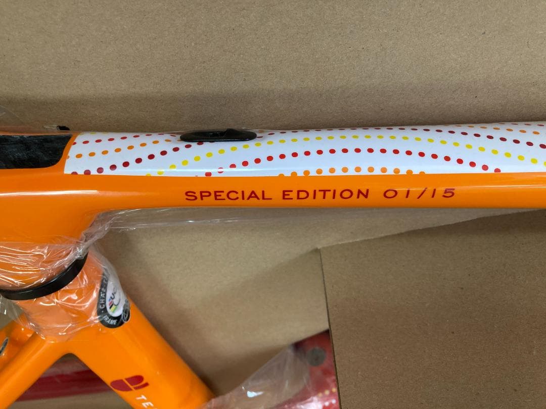 チャプター2 テレ ロードフレーム 世界限定15台 Chapter2 Tere - メルカリ