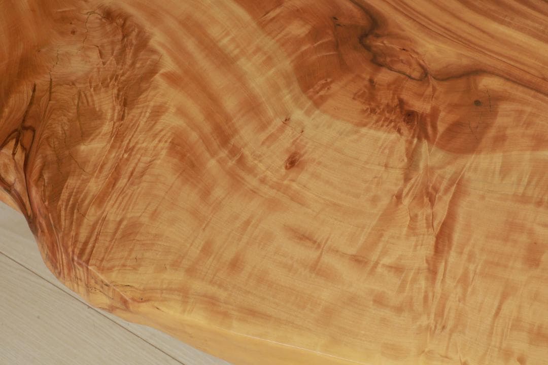 かさしん専用 店頭展示品 1枚板 無機材 ローテーブル 天厚7.2