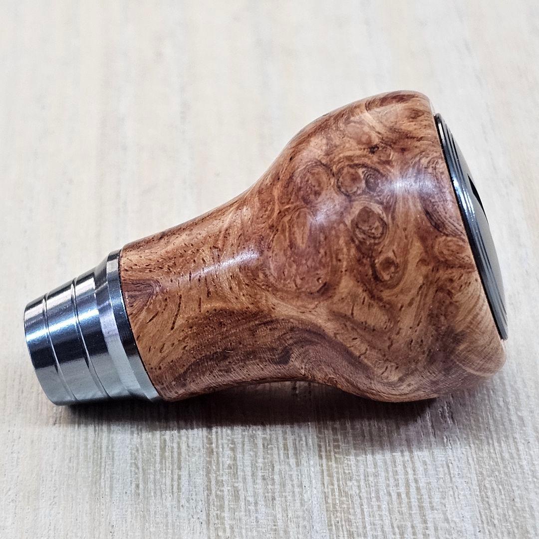 花梨瘤ラウンド型M」手作りウッドハンドルノブ／シマノA、ダイワS