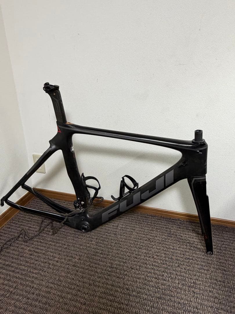 【直接取引可能】カーボンフレーム フレームセット カーボンロードフレームセット TIME ZXRS VIP 定価56.1万円 - メルカリ