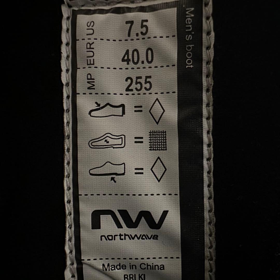 スノーボード NORTHWAVE Freedom LTD 25.5cm