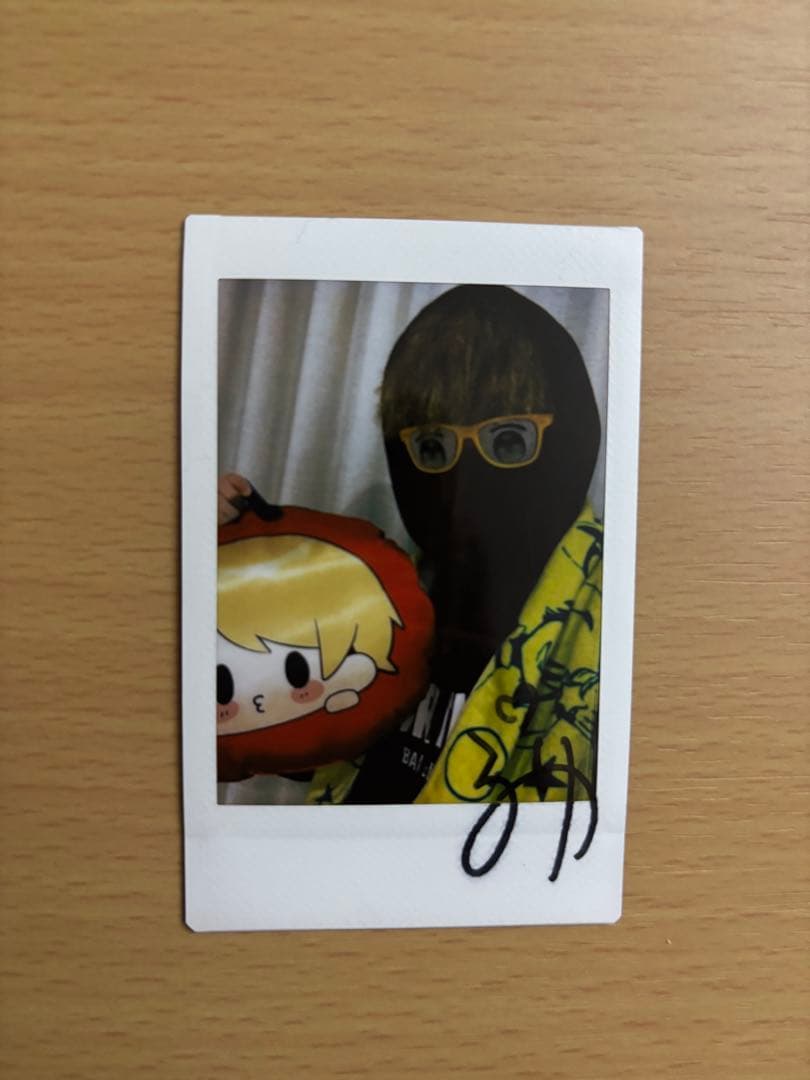 ぷりっつサイン入りチェキ6時のおやつ AMPTAKxCOLORS - メルカリ