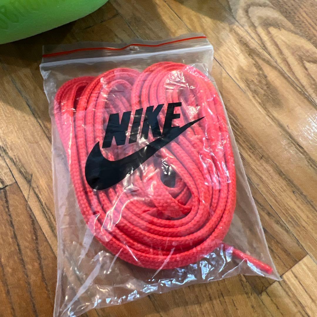 美品　ナイキ コービー6 グリンチ　28.5cm 箱無し　赤の紐あり