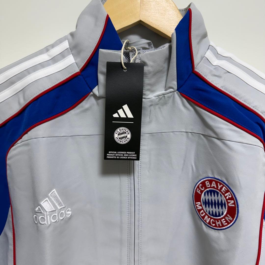 新品 バイエルンミュンヘン x URBANPURIST ナイロントラックトップ