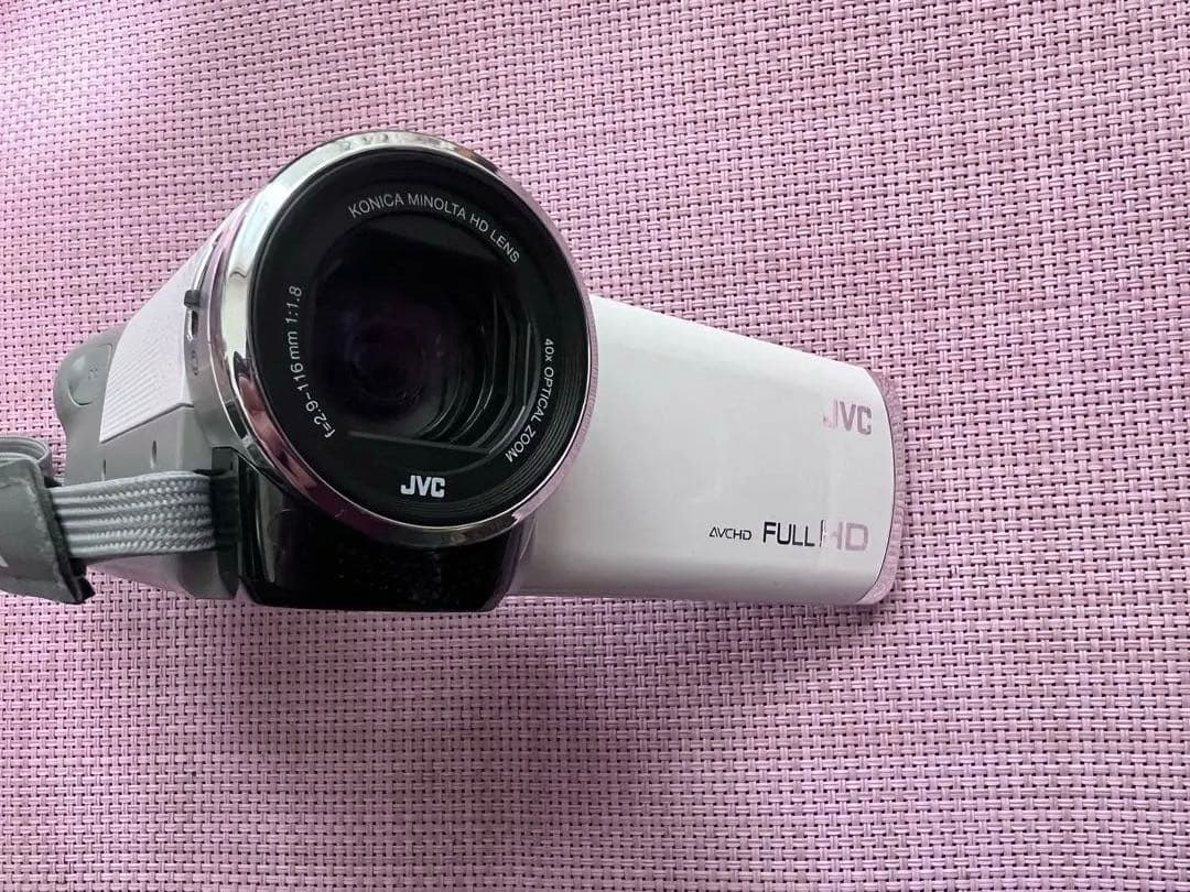 JVC Everio ホワイト ビデオカメラ 本体 GZ-HM199-W 60倍 - メルカリ