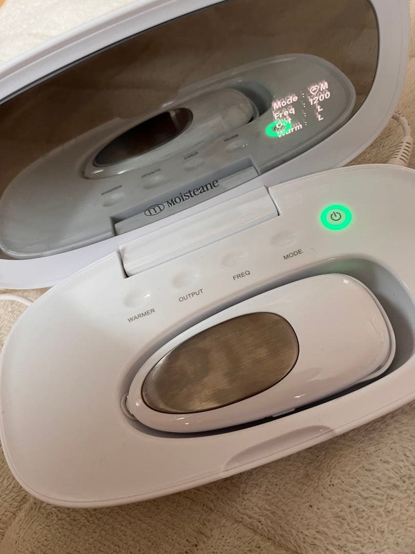 Moisteane IV スキンコンディショナー　美顔器 img_mv_01.jpg