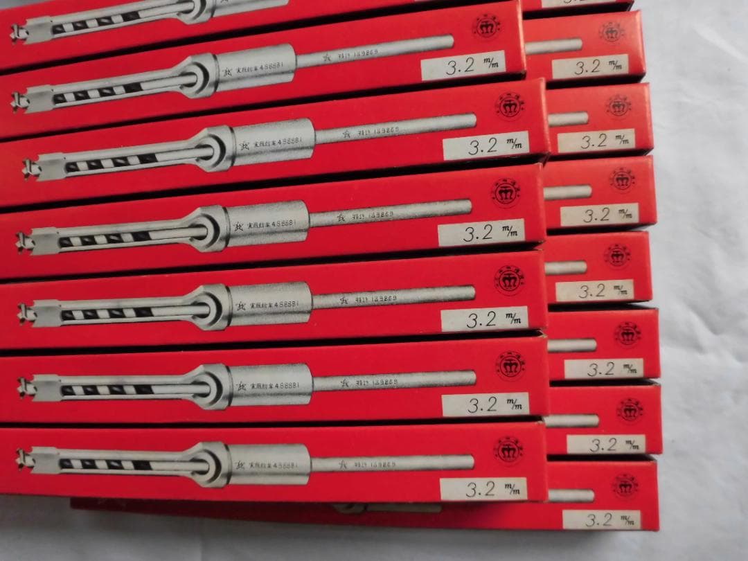 小林式角のみ　ノミ・キリ　セット　3.2㎜x１５本 NH 小林式角のみ(標準) 5.0mm 組(ノミ・錐セット) (メール便) : 利工具